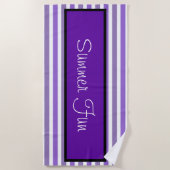 Lavendel Lila weiße Streifen Sommerspass Strandtuch (Vorderseite)