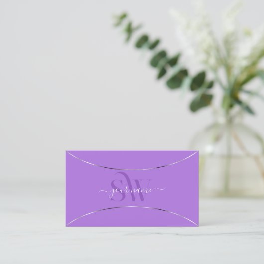 Lavendel mit Silver Deco und Monogram Modern Visitenkarte (Stehend Vorderseite)
