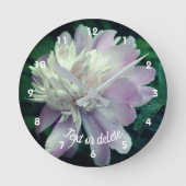 Lavendel Peony Blume in Bloom Personalisiert Runde Wanduhr (Vorderseite)
