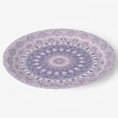 Lavendel- und Flieder-Mandala-Muster Pappteller (Schrägansicht)