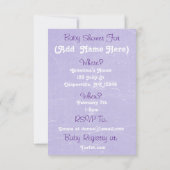 Lavendel und Lila Baby Footprints Baby Dusche Einladung (Rückseite)