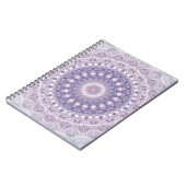 Lavendel und Lila Medallion Design Notizblock (Linke Seite)