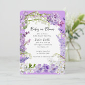 Lavendel und Lilac Boho Baby in Bloom Baby Dusche Einladung (Stehend Vorderseite)