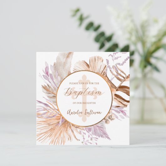 Lavendel und Peach Bouquet Taufe Einladung (Stehend Vorderseite)