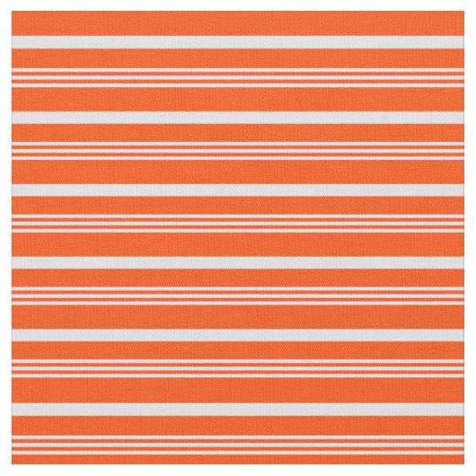 Lavendel und rotes Streifen-/Linienmuster Stoff (Nahaufnahme)