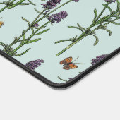 Lavendel und Schmetterlinge auf Meerglas Schreibtischunterlage (Ecke)