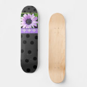 Lavendel- und Spitzenskateboard Skateboard (Vorderseite)