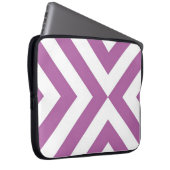 Lavendel und weiße Chevronen Laptopschutzhülle (Vorne Rechts)