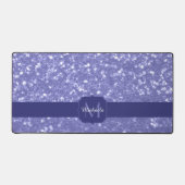Lavendel violette Glitzern Glitzer bling Monogram Schreibtischunterlage (Vorderseite)