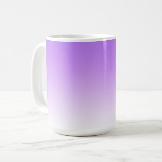 Lavendel zum weißen Ombre-Farbmuster Kaffeetasse (Vorderseite Links)