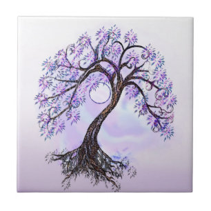 Lavendelbaum mit Keramik des Mondes Fliese