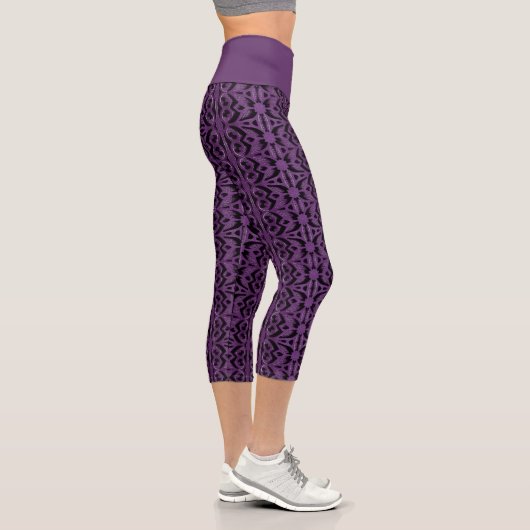Lavendeldämmerung Capri Leggings (Rechts)