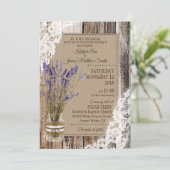 Lavendelholz Rustikale Hochzeit Einladung (Stehend Vorderseite)