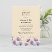 Lavender Bloom Wildblumen Bridesmaids Luncheon Einladung (Stehend Vorderseite)