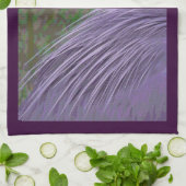 Lavender Blue Feathers Handtuch (Gefaltet)