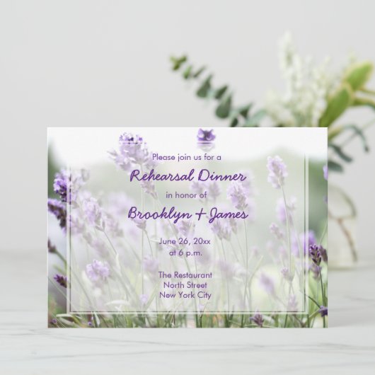 Lavender Bohemische Hochzeitsfeier Probe Einladung (Stehend Vorderseite)
