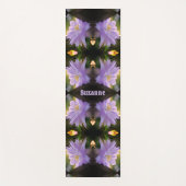 Lavender Clematis Blume in Trellis Personalisiert Yogamatte (Vorderseite)