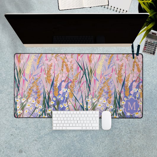 Lavender Daisies Custom Initial Monogram Floral Schreibtischunterlage