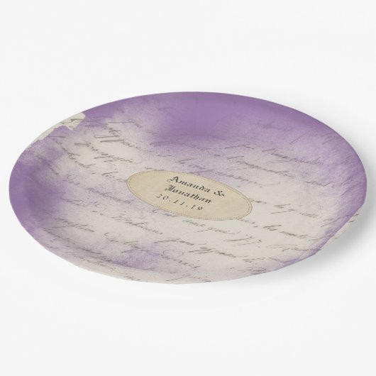 Lavender Ephemera Typografy Wedding Pappteller (Schrägansicht)