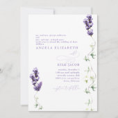 Lavender Floral Couple Foto Wedding Einladung (Vorderseite)