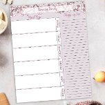 Lavender Floral Weekly Meal Pad Notizblock<br><div class="desc">Bleibe stilvoll mit diesem personalisierten wöchentlichen Notizblock für den Feinschmecker mit einem weichen Lavendeluntergrund und einer eleganten Kirschblütengrenze. Umfasst Platz für die Tagesmahlzeiten und eine laufende Einkaufsliste, die es zum idealen Werkzeug für geschäftige Mütter, Zuhause-Köche oder alle, die hübsche und dennoch praktische Schreibwaren Lieben. Ein nachdenkliches Geschenk für Muttertag, Brautpartys...</div>