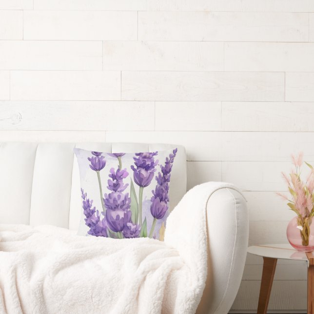 Lavender Flower Throw Pillow | Soft Purple Floral  Kissen (Liege)