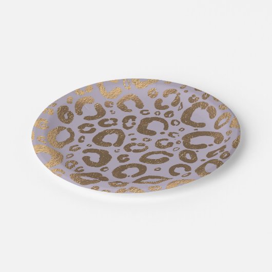 Lavender Gold Cream Glam Leopard Print Baby Dusche Pappteller (Schrägansicht)