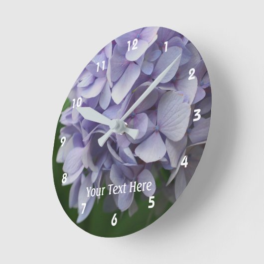 Lavender Hydrangea Blume Petals Runde Wanduhr (Winkel)