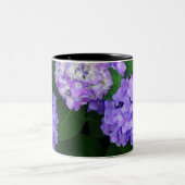 Lavender Hydrangea Zweifarbige Tasse (Mittel)