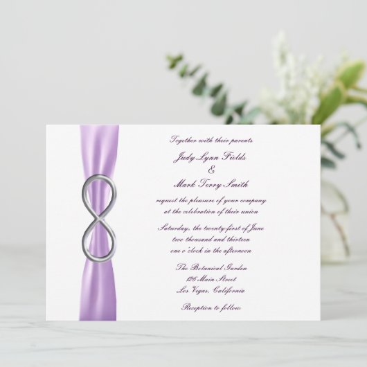 Lavender Infinity Wedding Einladung (Stehend Vorderseite)