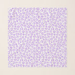 Lavender Leopard Herzmuster Schal<br><div class="desc">Sie können die lila Lichtfarbe der Leopardenmuster-Vektorgrafik anpassen. Erstellen Sie Ihr eigenes Herzmuster,  indem Sie die weiße Hintergrundfarbe ändern. Ein modernes Valentinstag-Design für Ihr Valentin.</div>