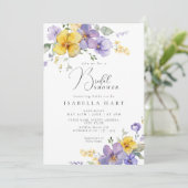 Lavender Lila Gelbbrauendusche Einladung (Stehend Vorderseite)