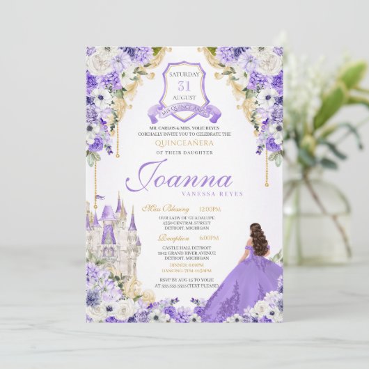 Lavender Lila Gold Königliche Prinzessin Burg Einladung (Stehend Vorderseite)