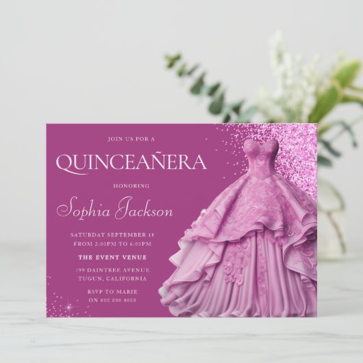 Lavender Lila Gown Quinceanera Party 15. Einladung (Stehend Vorderseite)
