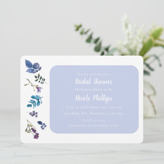 Lavender Lilac Lila Iris Frühlingsfloral Chic Einladung (Stehend Vorderseite)