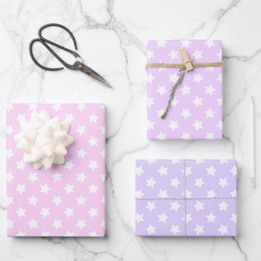 Lavender Lilac White Stars Polka Dots Geschenkpapier Set (Vorderseite)