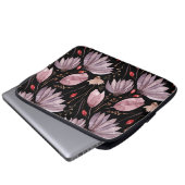 Lavender Lotus Flowers Laptop Electronics Sleeve (Vorne Knopf)