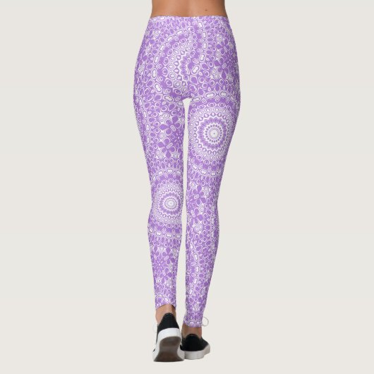 Lavender Mandala Geometric Pattern Leggings (Rückseite)