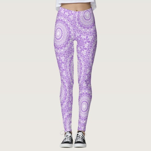 Lavender Mandala Geometric Pattern Leggings (Vorderseite)