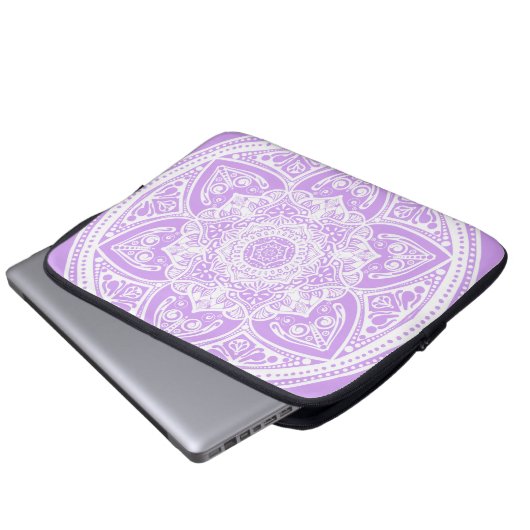 Lavender Mandala Laptopschutzhülle (Vorne Knopf)