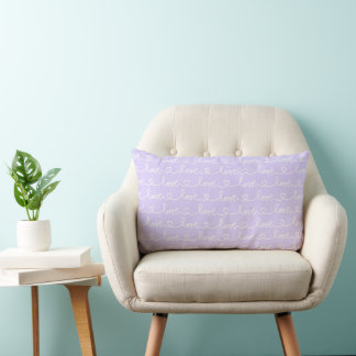 LAVENDER MIT WEISSER SKRIPT LIEBE & HERZ LENDENKISSEN
