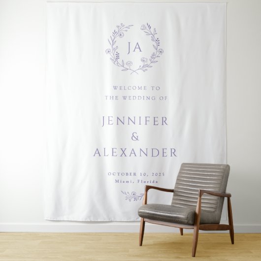 Lavender Monogram Wedding Backdrop Wandteppich (Beispiel)