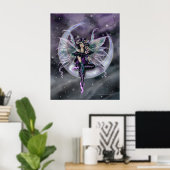 Lavender Moon Faige auf Crescent Moon Fantasy Art Poster (Heimbüro)
