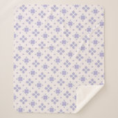 Lavender Petal Cozy Sherpadecke (Vorderseite)