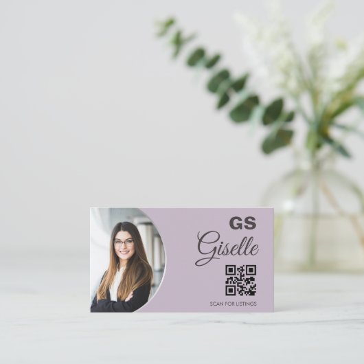 Lavender Purple Silver Monogram Realtor QR Code  Visitenkarte (Stehend Vorderseite)