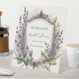 Lavender Regal Floral Brautparty Sockelschild