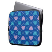 Lavender und Baby Blue Hearts Raute Laptopschutzhülle (Vorderseite Links)
