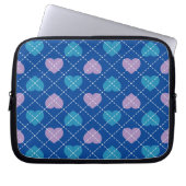 Lavender und Baby Blue Hearts Raute Laptopschutzhülle (Vorderseite)