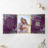 Lavender und Eucalyptus Lila QR Code Wedding Dreifach Gefaltete Einladung (Innenseite)