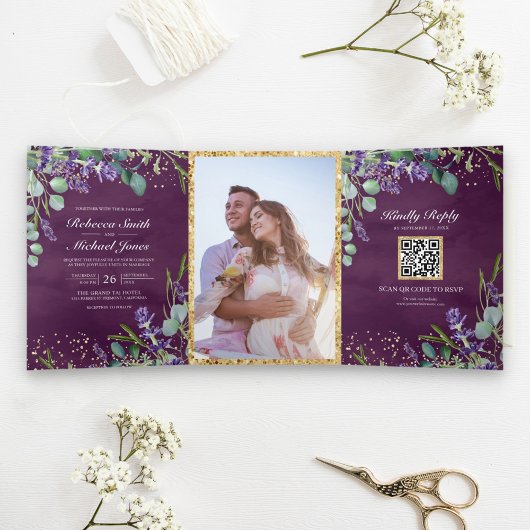 Lavender und Eucalyptus Lila QR Code Wedding Dreifach Gefaltete Einladung